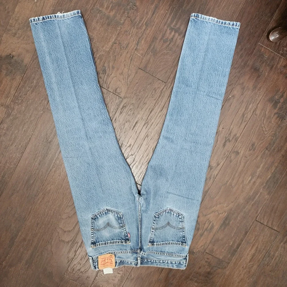 Levis levis 505
